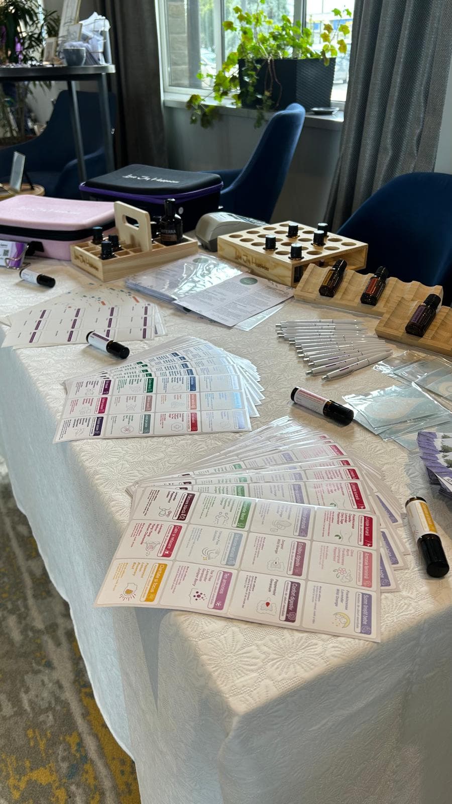 Produsele noastre - etichete, uleiuri esențiale și personalizări